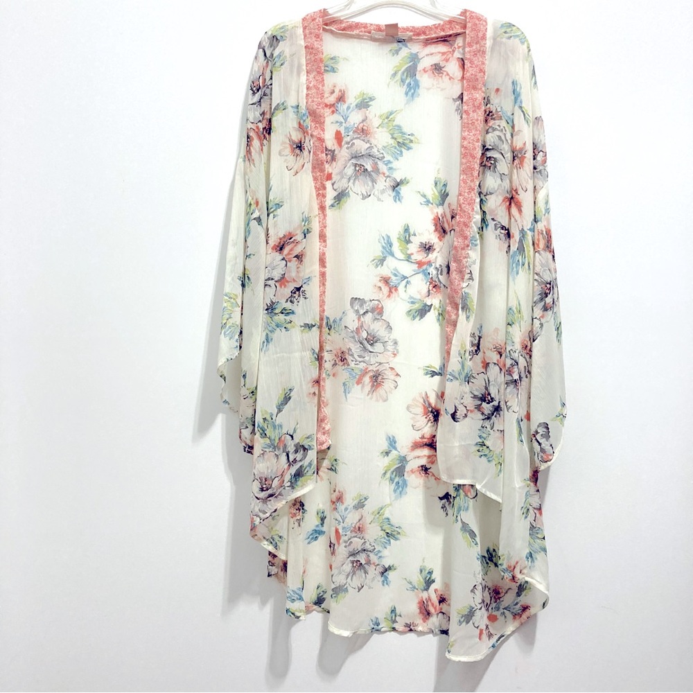 BOG Collective Women’s Floral Open Front Poncho